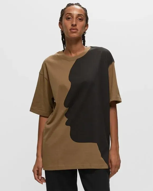 Футболка жіноча Jordan Graphic T-Shirt (FB5140-392)