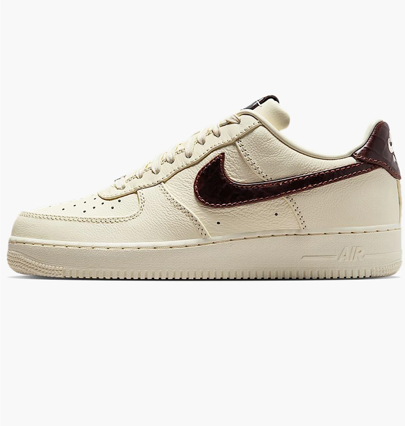 Кросівки унісекс Nike Air Force 1 Low Beige IH7332-001