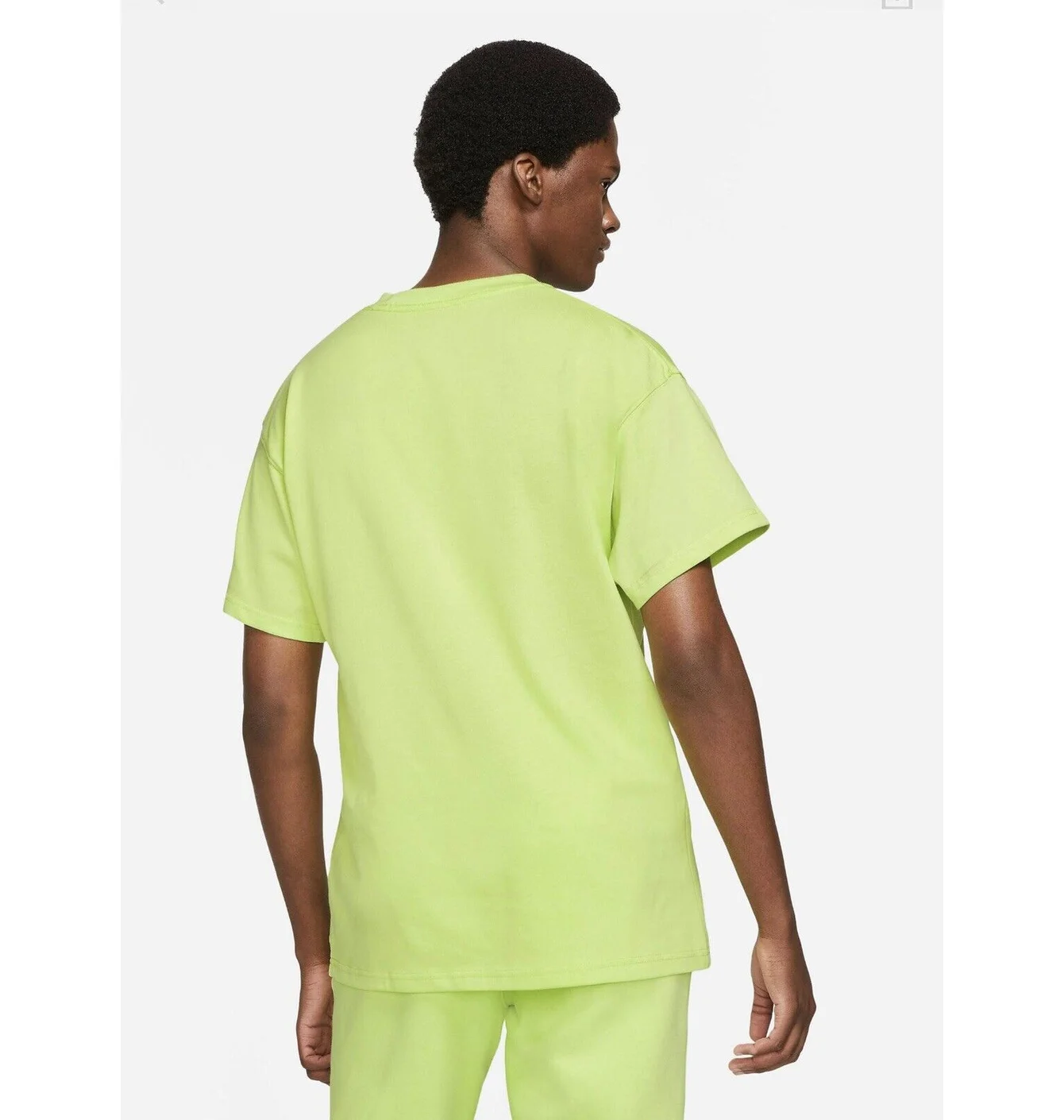 Футболка чоловіча Nike Air Max 90 Embroidered T-Shirt Casual Comfort Green DO9211-736