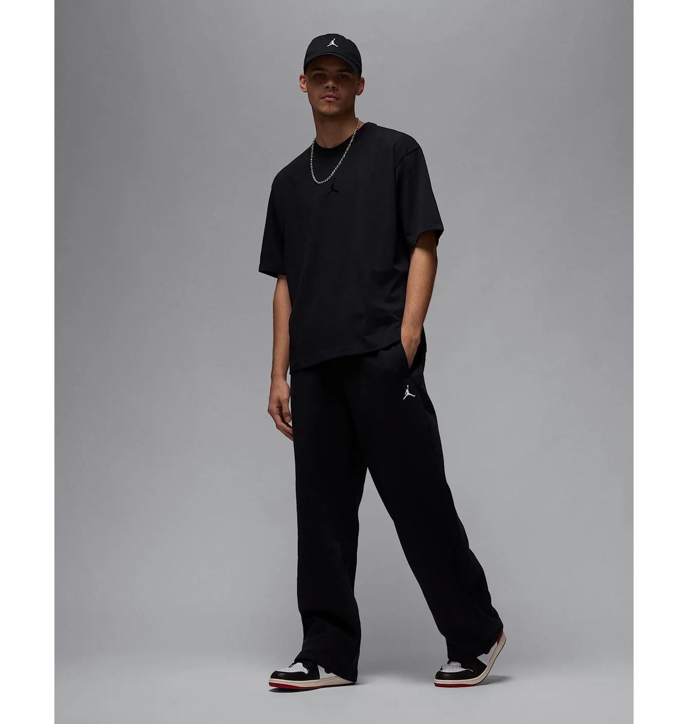 Футболка чоловіча Air Jordan Flight Essentials Oversized T-Shirt Black IB7345-010