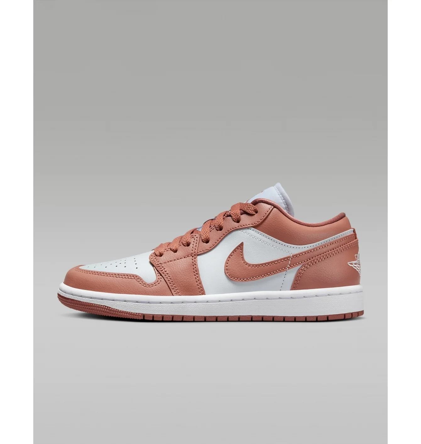 Кросівки жіночі Air Jordan 1 Low Shoes White/Peach DC0774-080