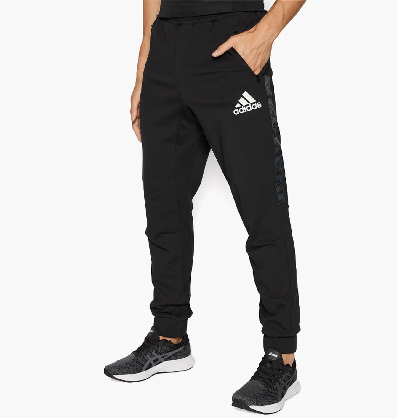 Штани чоловічі Adidas Aeroready Designed To move sport motion logo Black H28788
