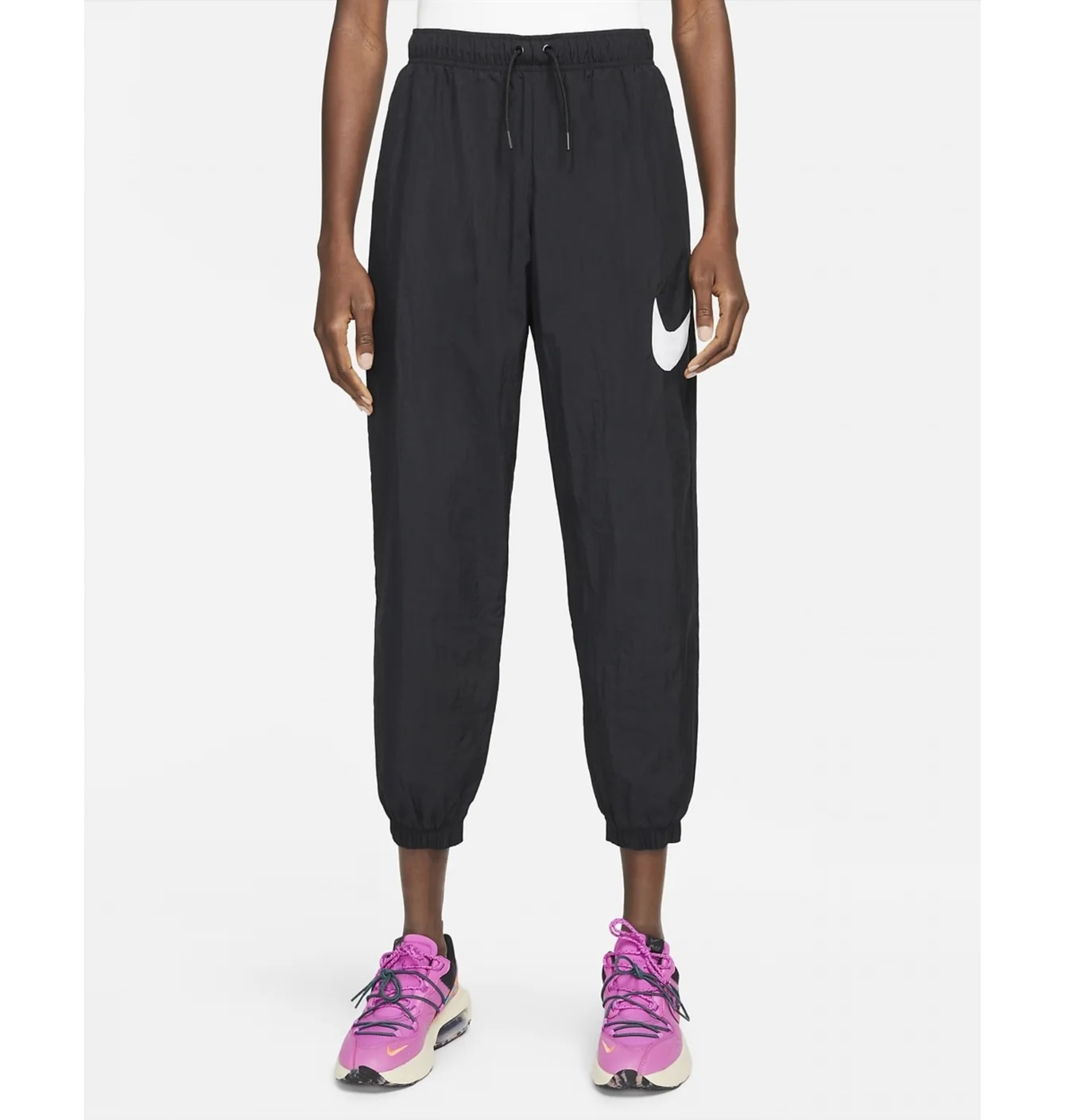 Штани жіночі Nike Sportswear Essential Black Dm6183-010