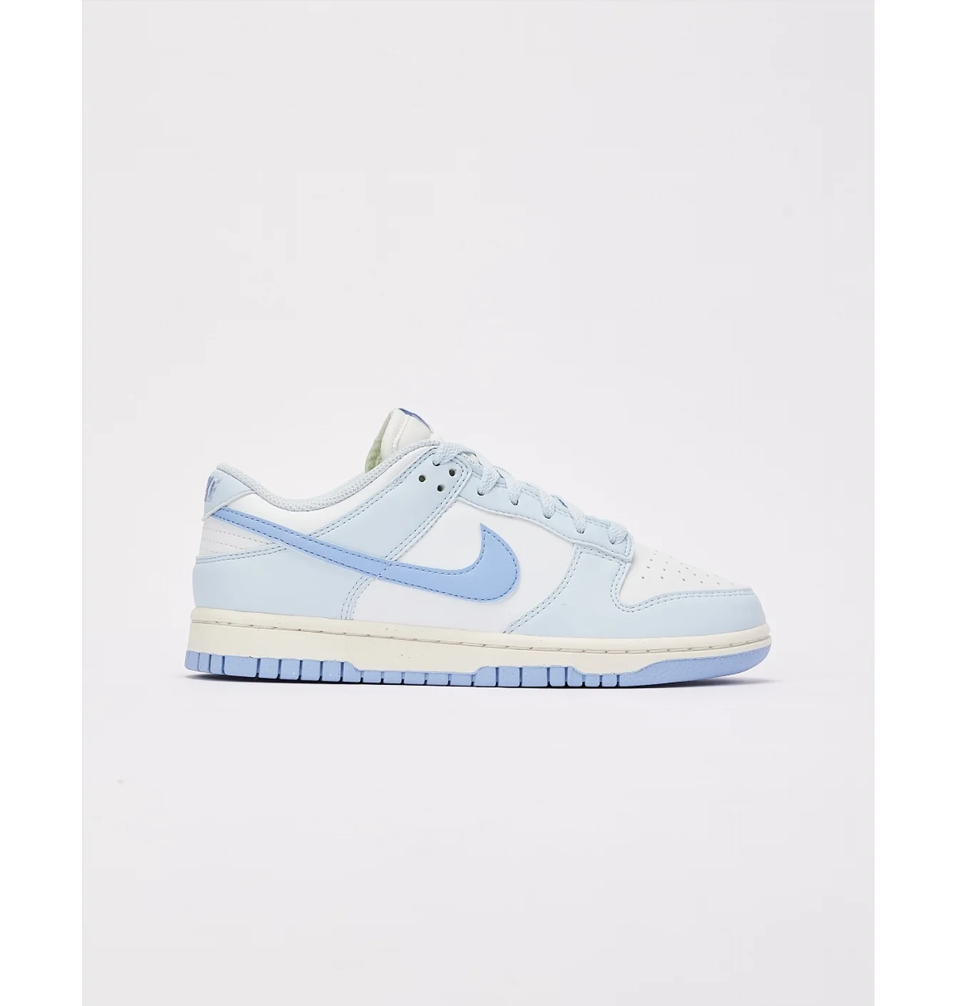 Кросівки жіночі Nike Dunk Low Next Nature White/Light Blue DD1873-400