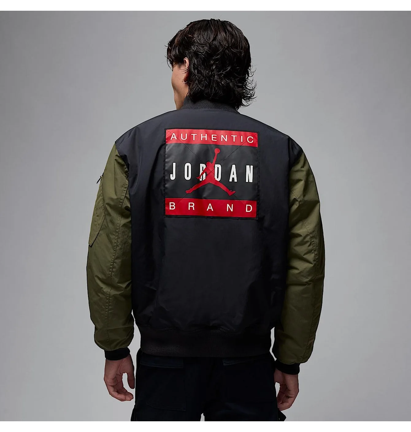 Бомбер чоловічий Air Jordan Renegade Black/Green HQ2664-045