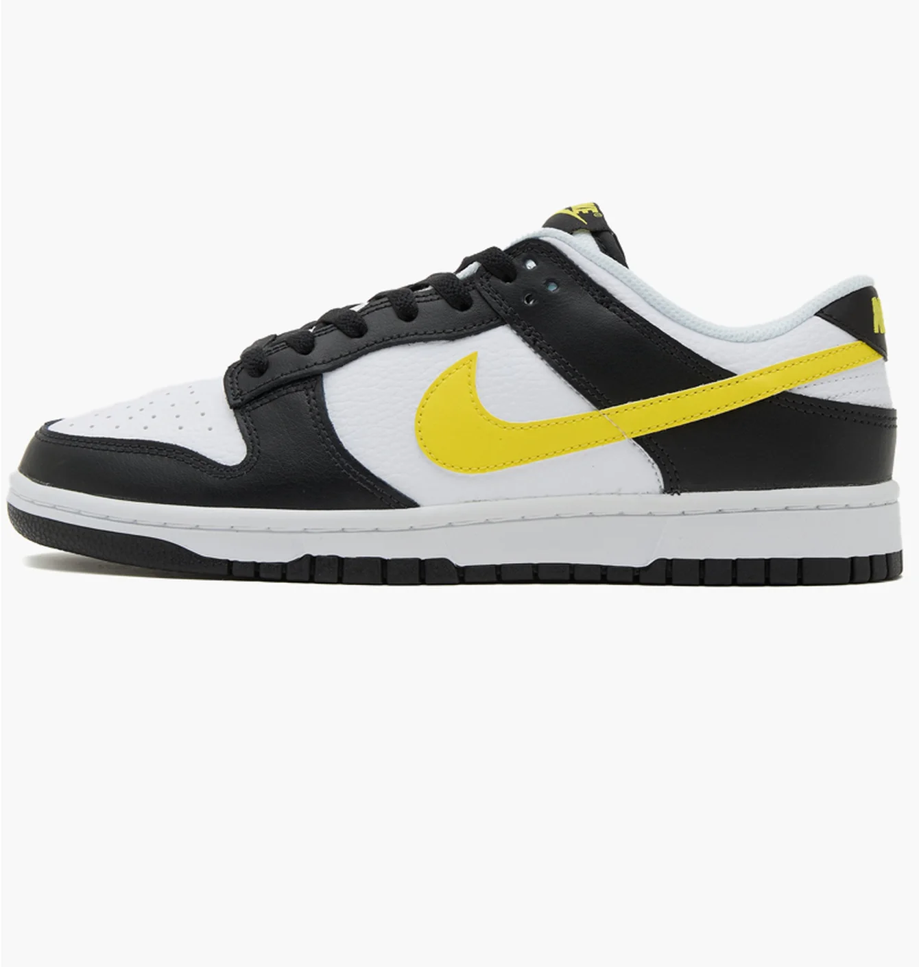 Кросівки чоловічі Nike Dunk Low Black/White FQ2431-001