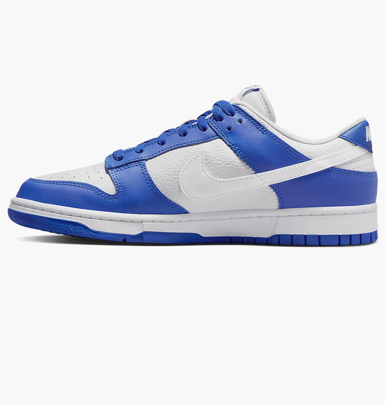 Кросівки унісекс Nike Sportswear Dunk Low White/Blue FN3416-001