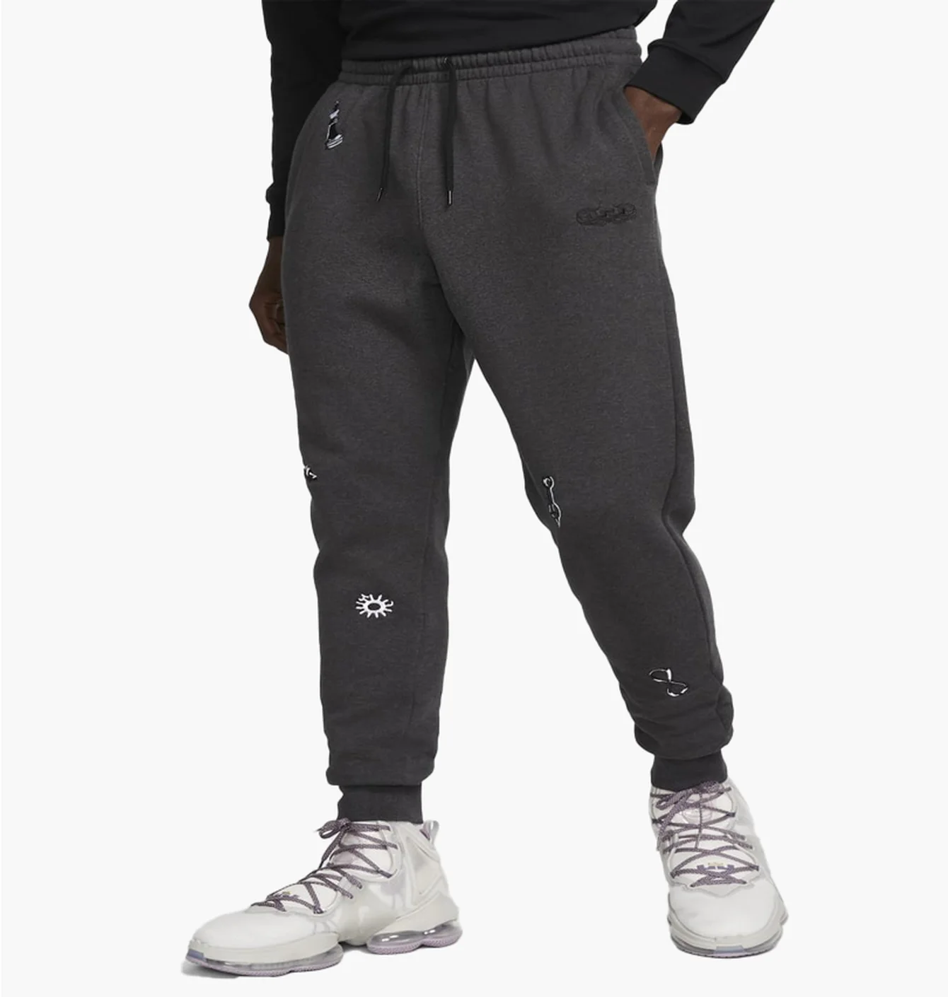 Штани чоловічі Nike Lebron Fleece Pants Black DQ6145-032
