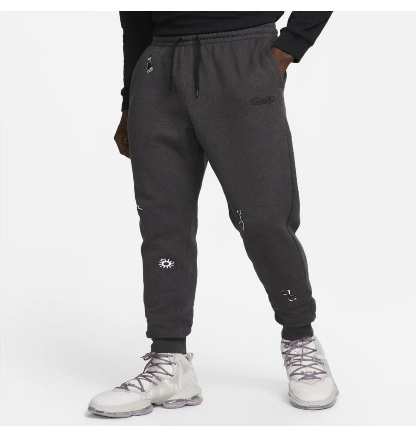 Штани чоловічі Nike Lebron Fleece Pants Black DQ6145-032
