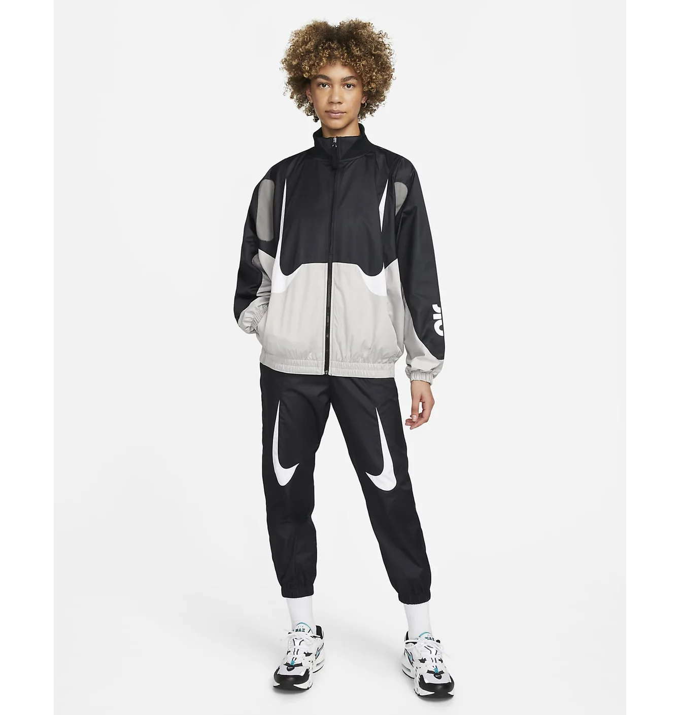 Вітровка жіноча Nike W Nsw Wvn Jkt Amd Black/Grey DM6084-010