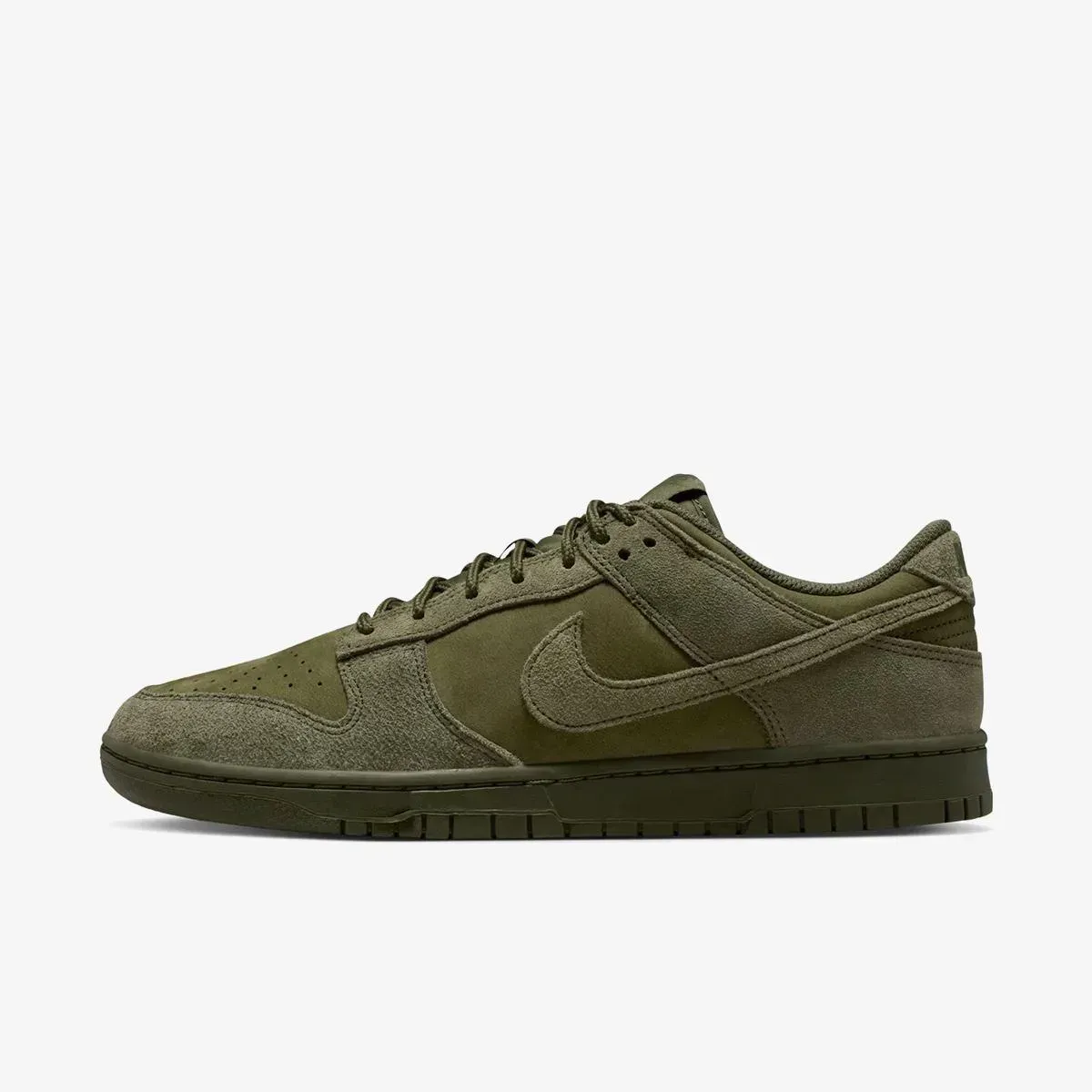 Кросівки чоловічі Nike Dunk Low Retro Se (IB6651-300)