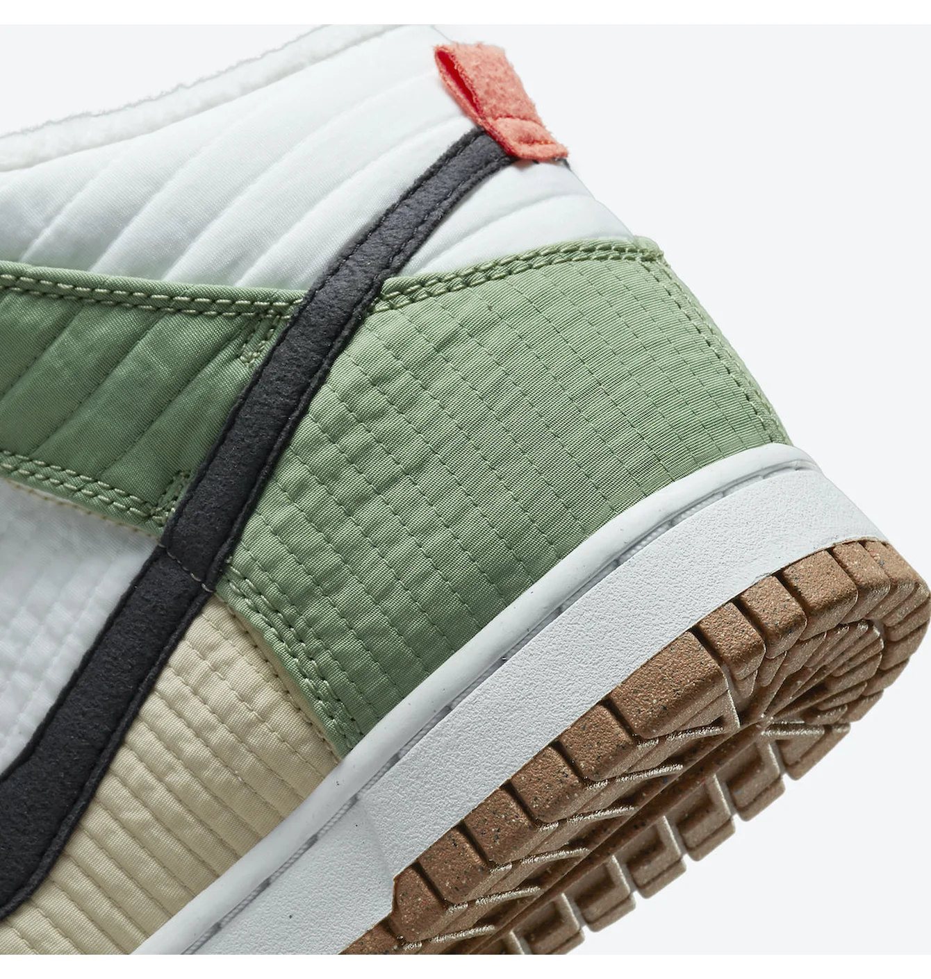 Кросівки жіночі Nike Dunk High Next Nature Summit Multi Dn9909-100