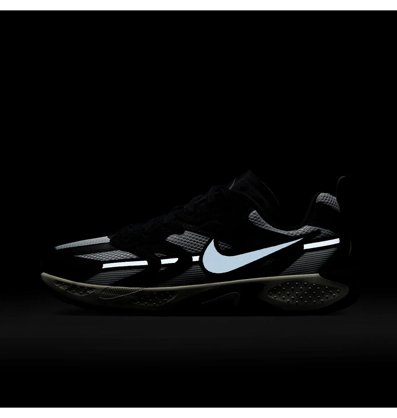 Кросівки жіночі Nike Jam Black/White FN0314-004
