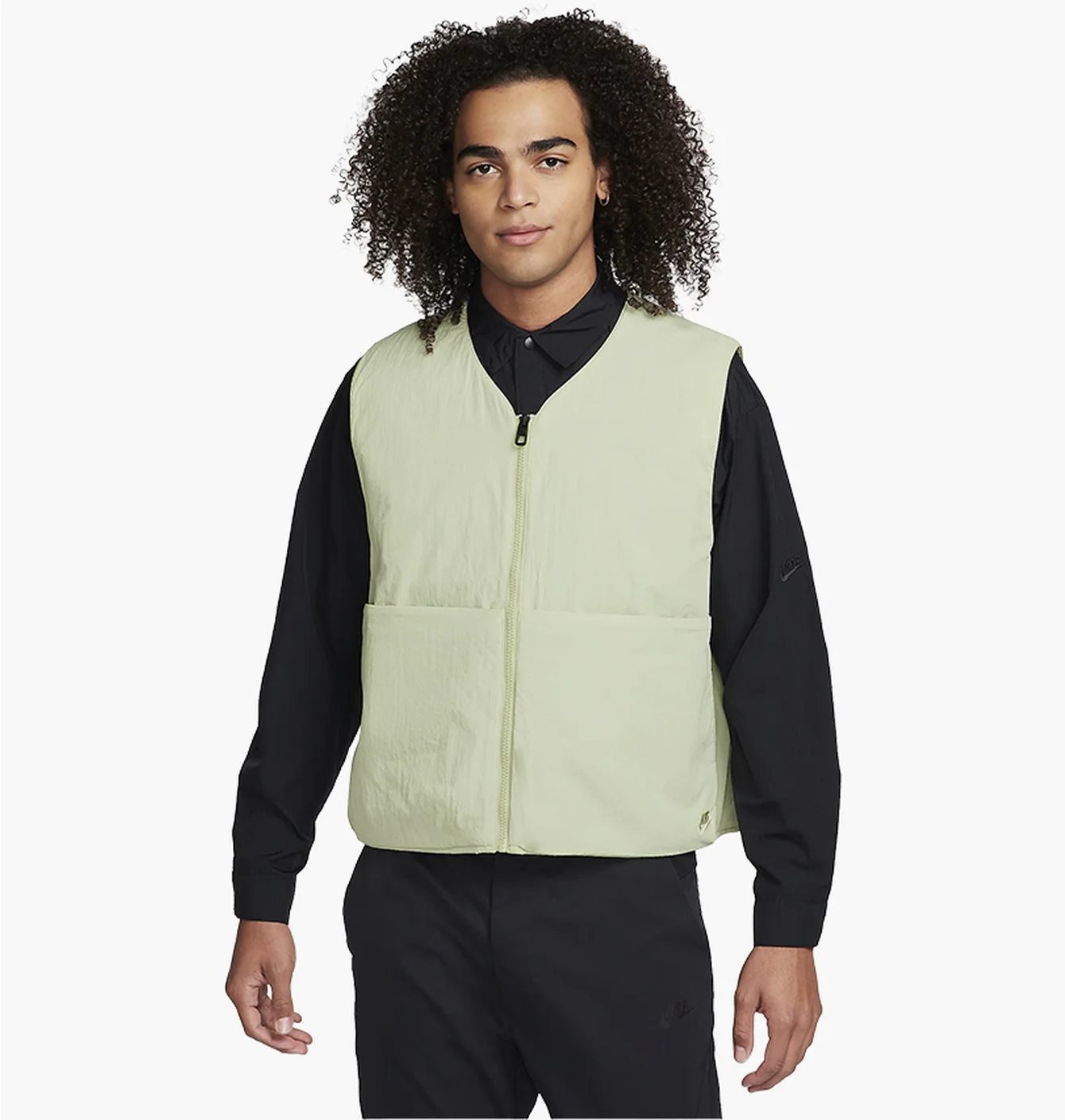 Жилетка чоловіча Nike Sportswear Tech Pack Therma-Fit Adv Nike Forward-Lined Vest Green FQ3863-371