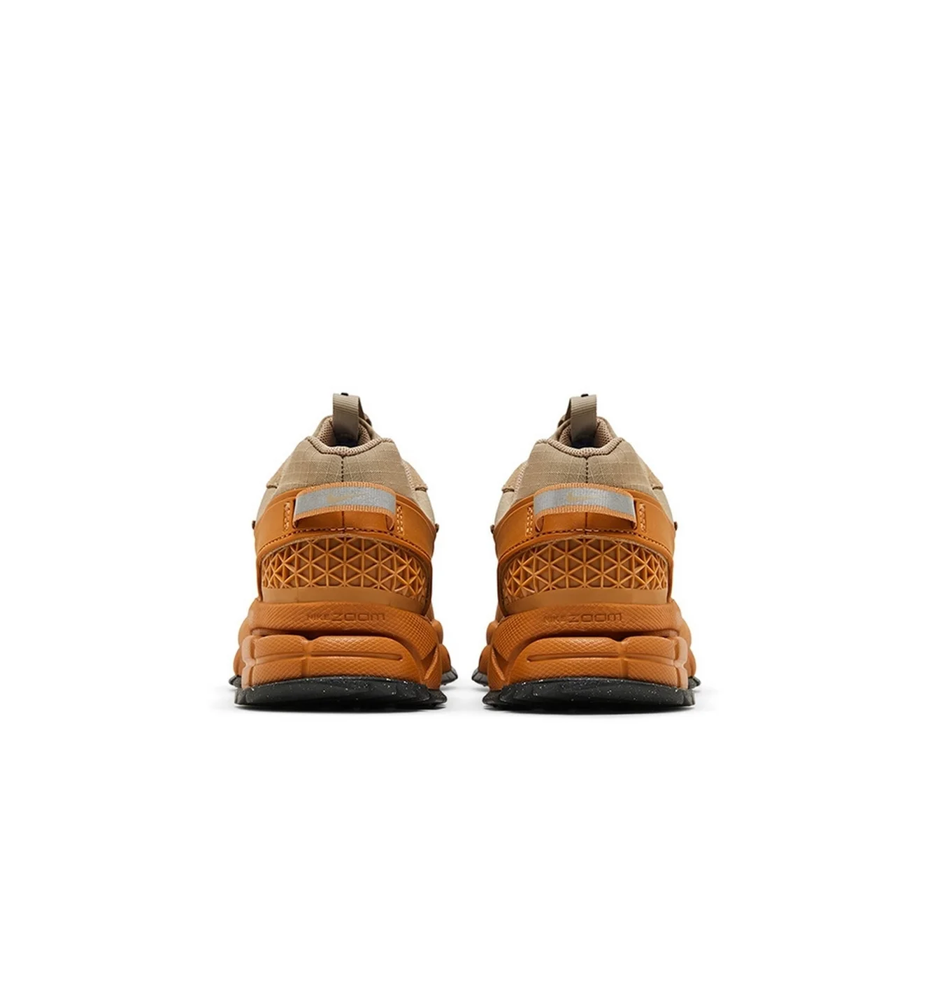 Кросівки жіночі Nike Zoom Vomero 5 Roam Flax (W) Beige/Brown HQ2181-200