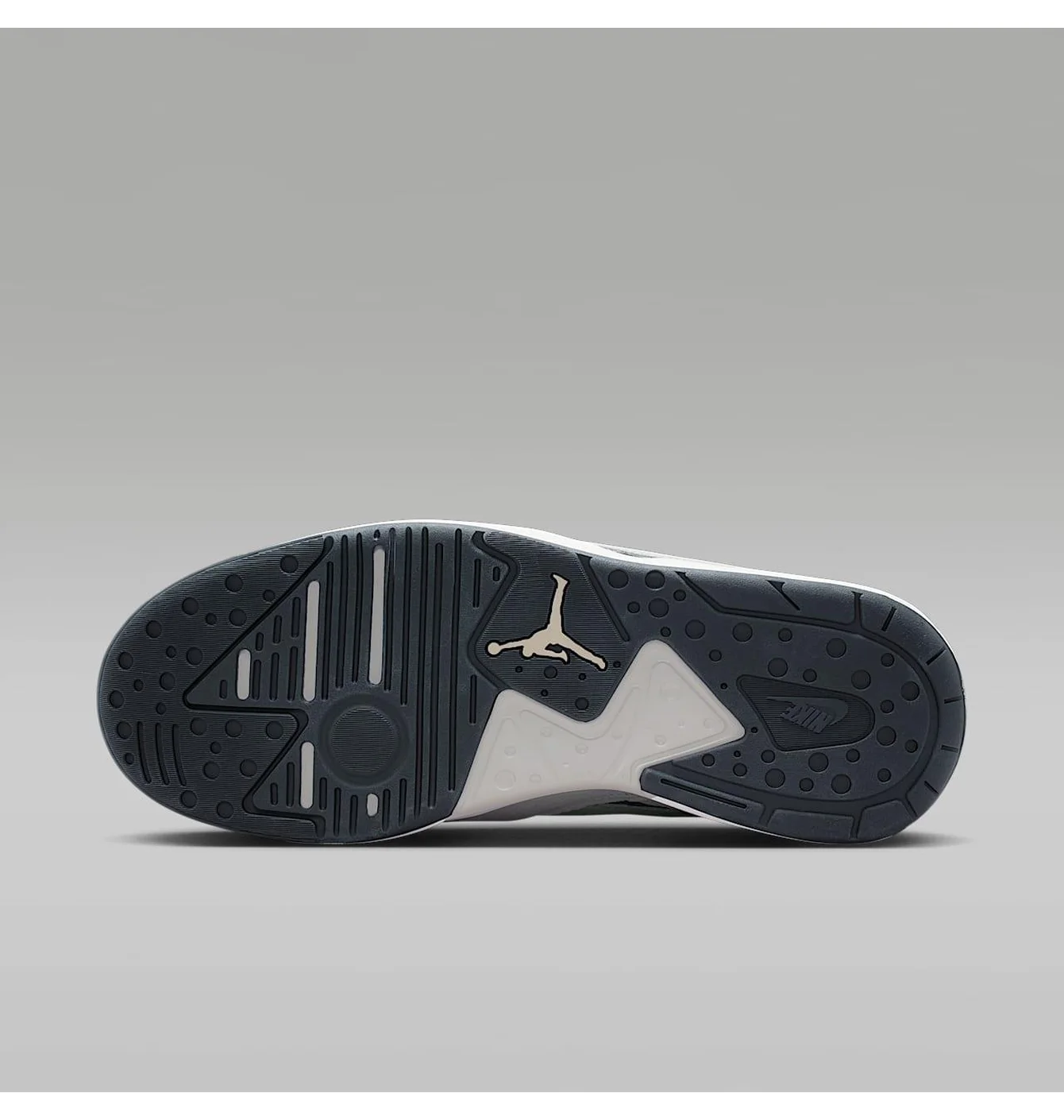 Кросівки чоловічі Air Jordan Cmft Era Grey HJ6777-003