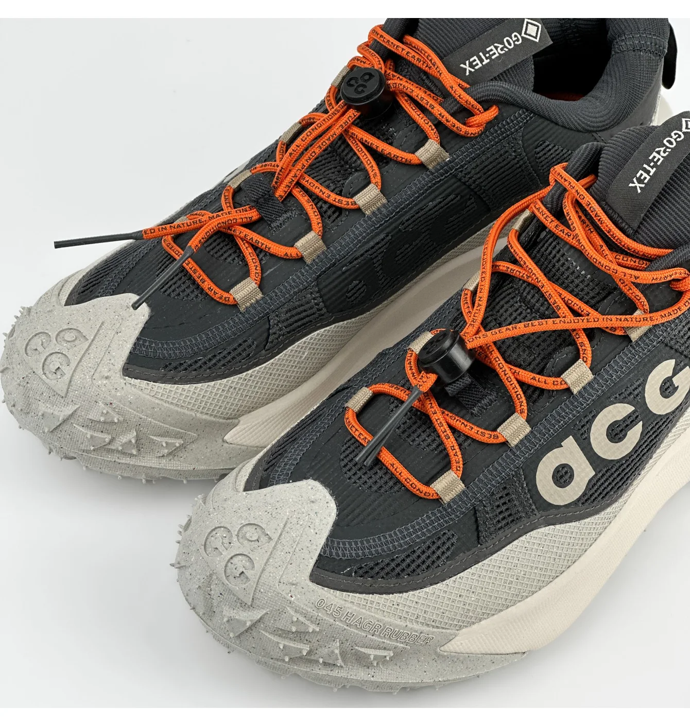 Кросівки чоловічі Nike Acg Mountain Fly 2 Low Gore-Tex Grey HF6245-002