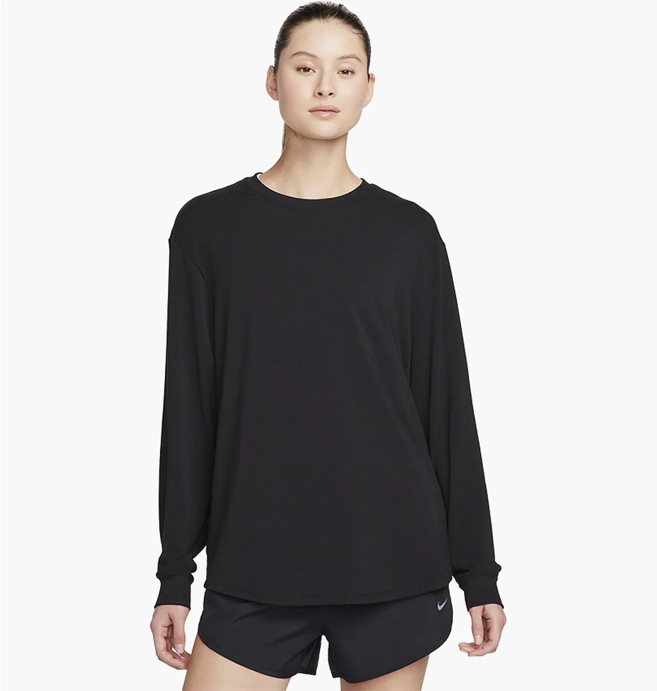 Лонгслів жіночий Nike One Relaxed Dri-Fit Long-Sleeve Top Black FN2817-010