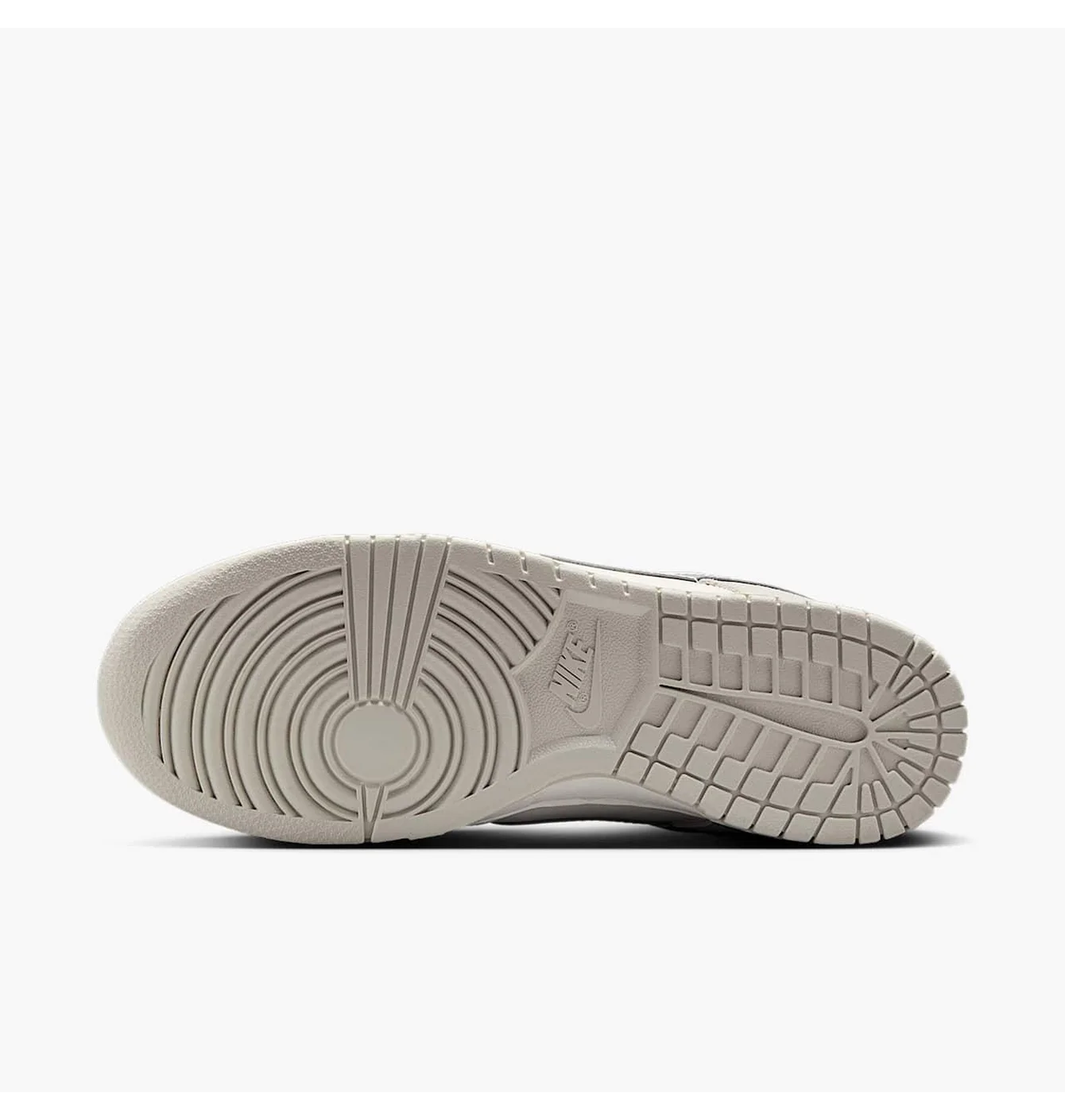 Кросівки жіночі Nike Wmns Nike Dunk Low White/Grey II7651-133