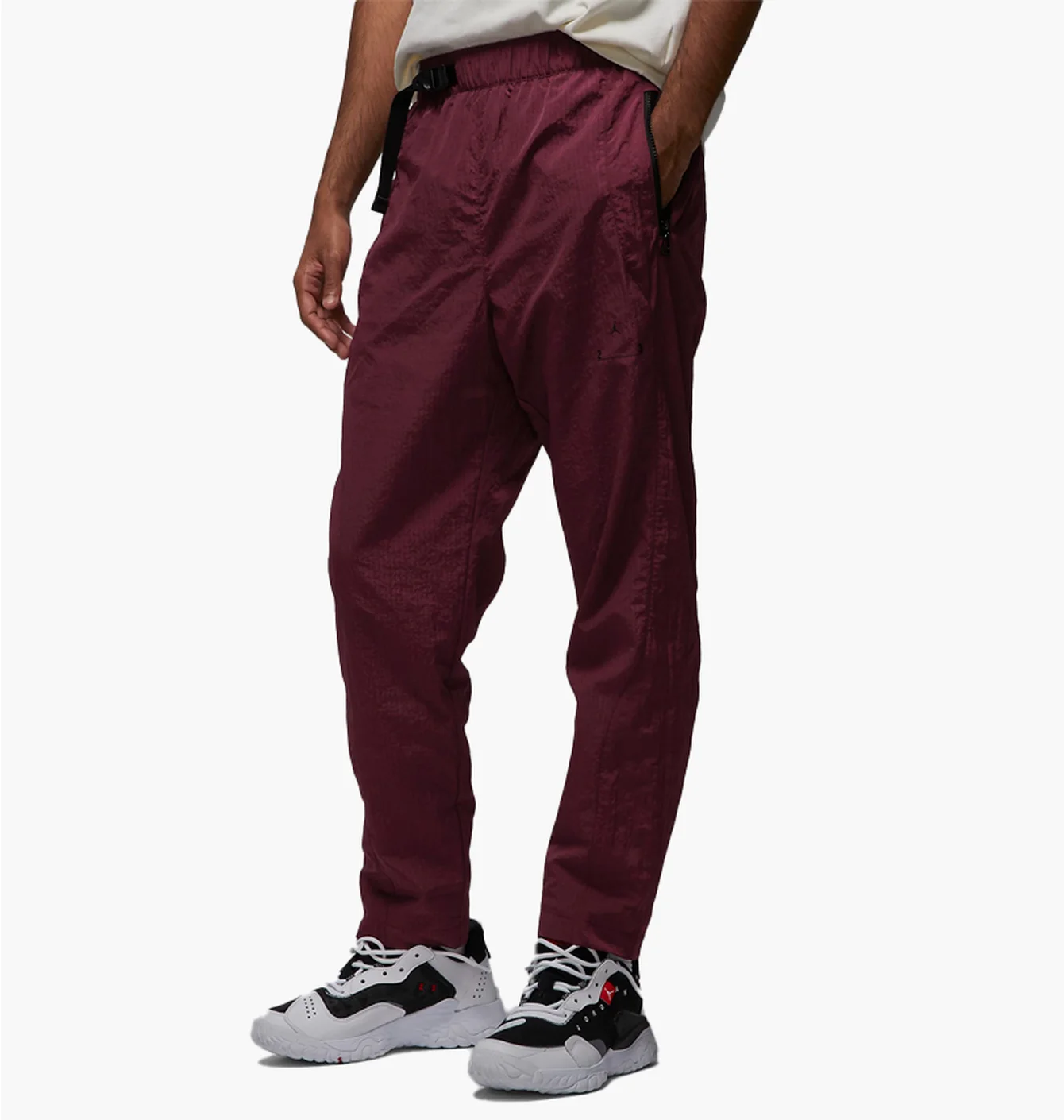 Штани чоловічі Air Jordan 23 Engineered Bordo DQ8066-680