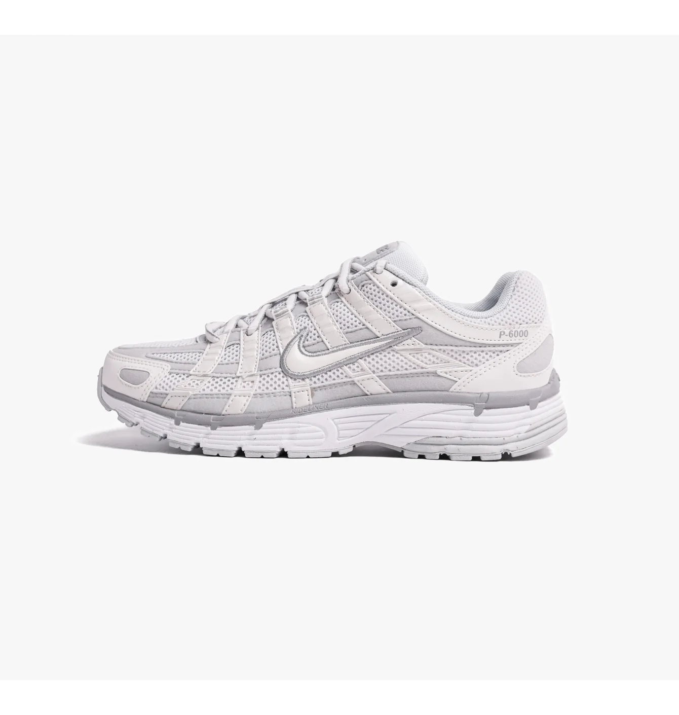 Кросівки жіночі Nike P-6000 Grey FV6603-101