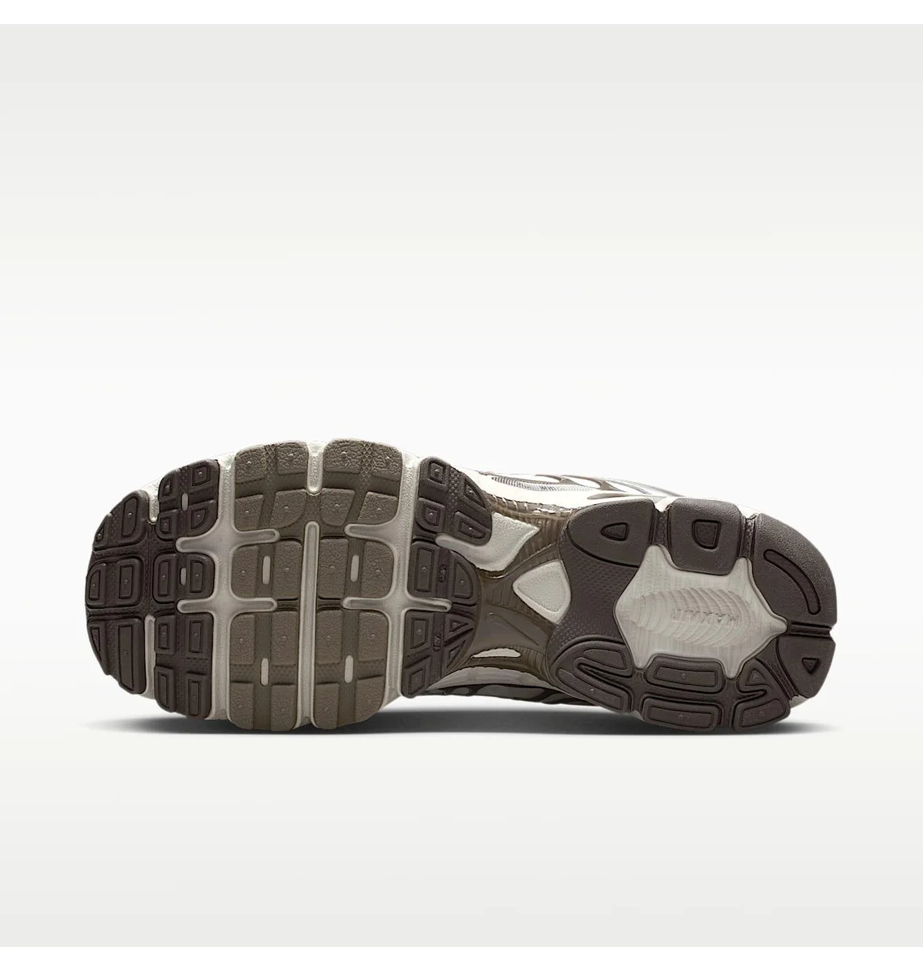 Кросівки жіночі Nike W Air Max Moto 2K White/Metallic IO1915-030