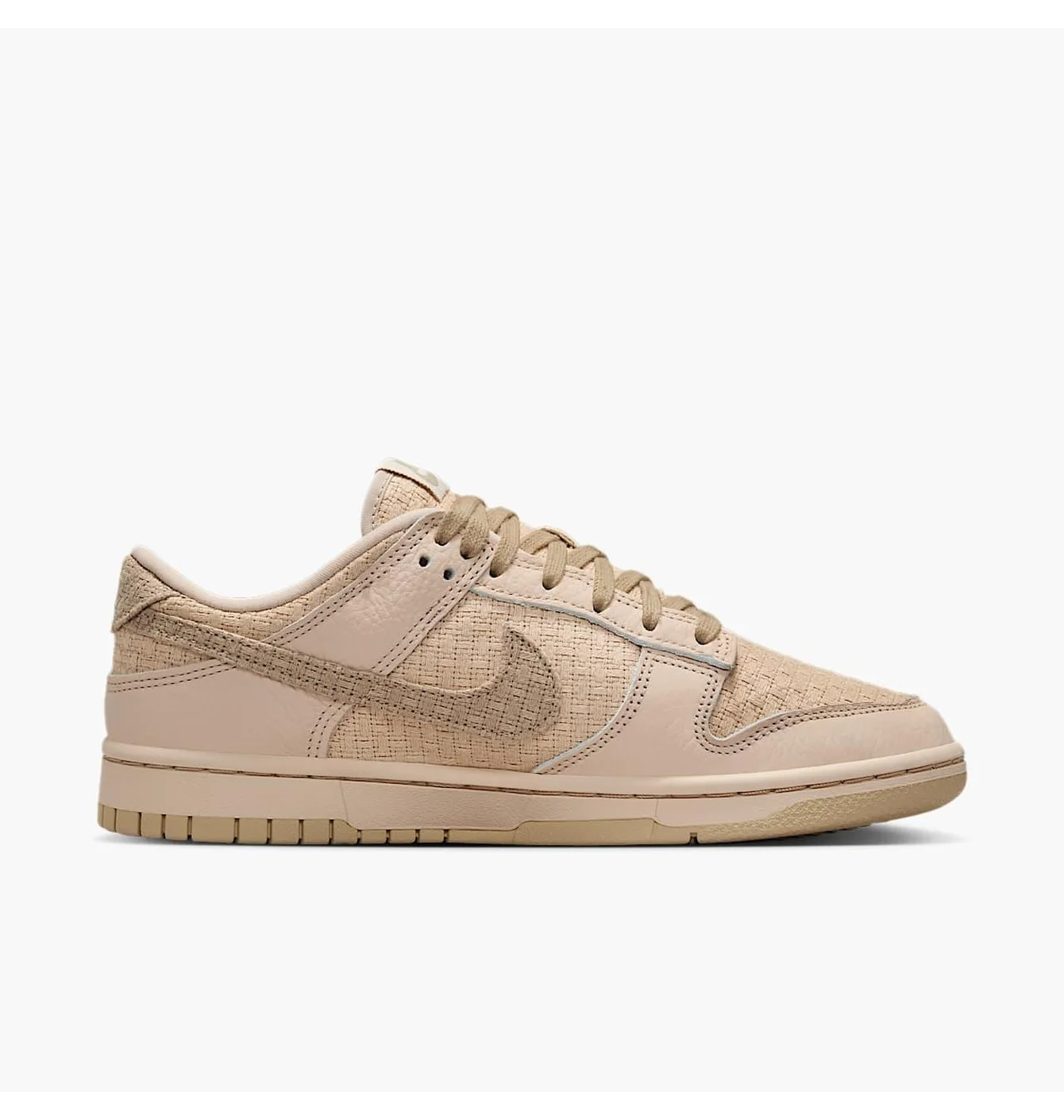 Кросівки жіночі Nike Dunk Low Beige IB7947-126