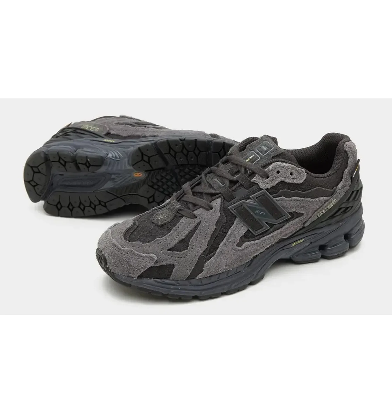 Кросівки чоловічі New Balance 1906R Black/Grey M1906DSB
