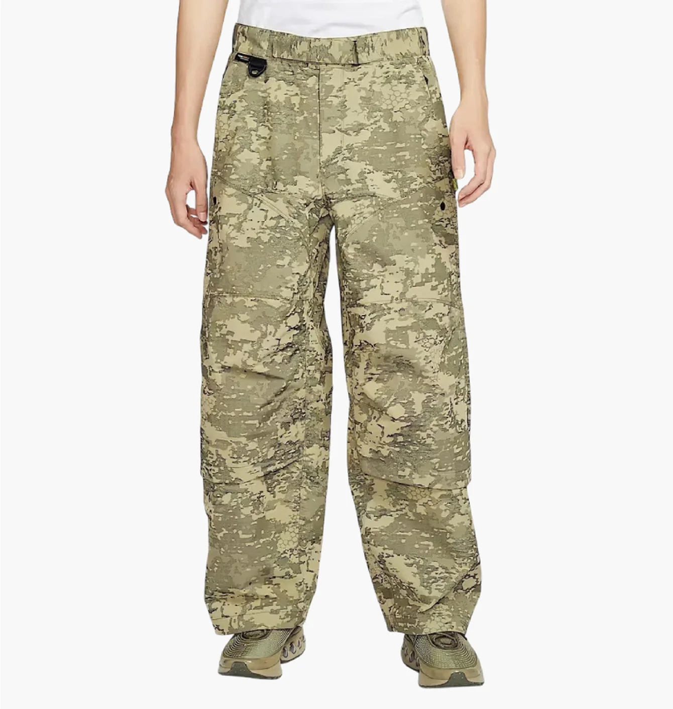 Штани чоловічі Nike Tech Woven Cordura® Camo/Olive IO7487-276