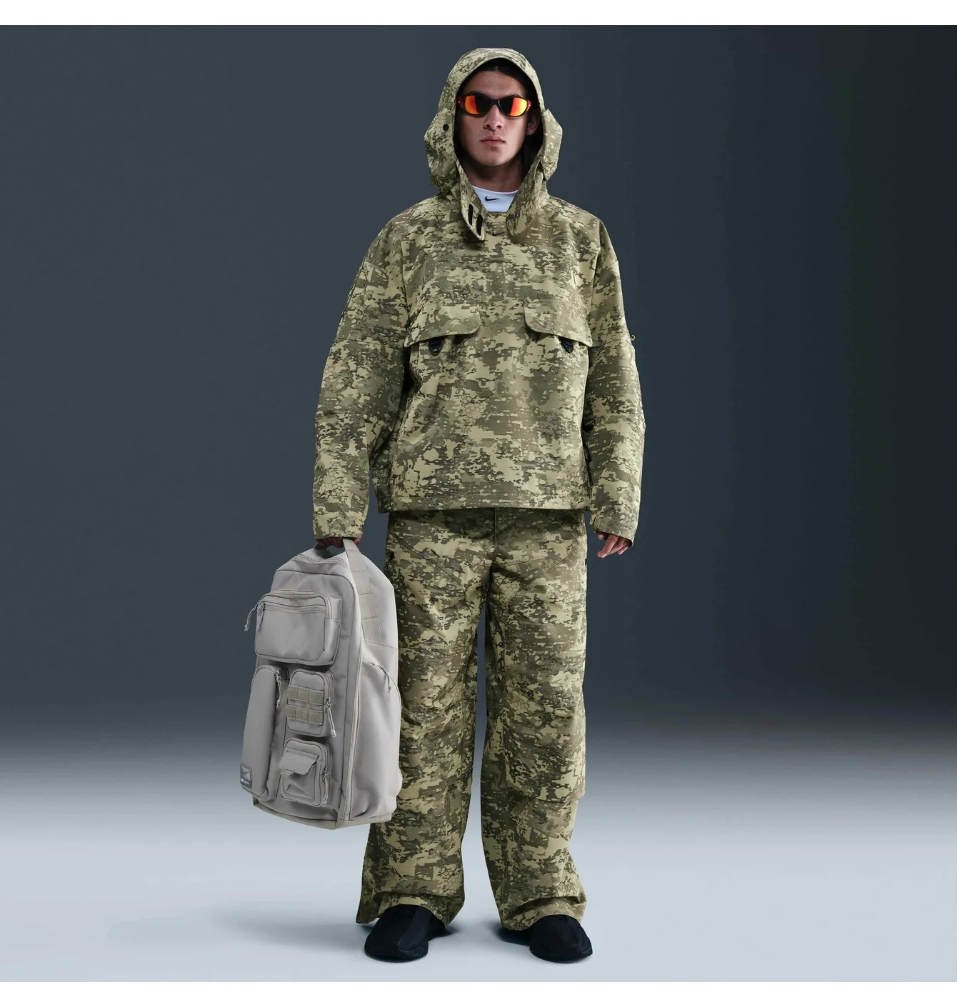 Штани чоловічі Nike Tech Woven Cordura® Camo/Olive IO7487-276