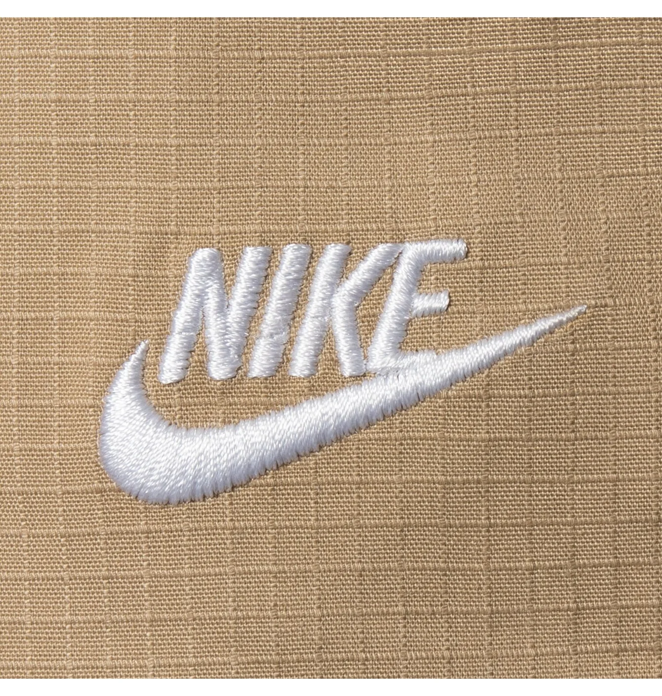 Шорти чоловічі Nike Club Wvn Cargo Beige FN3517-298