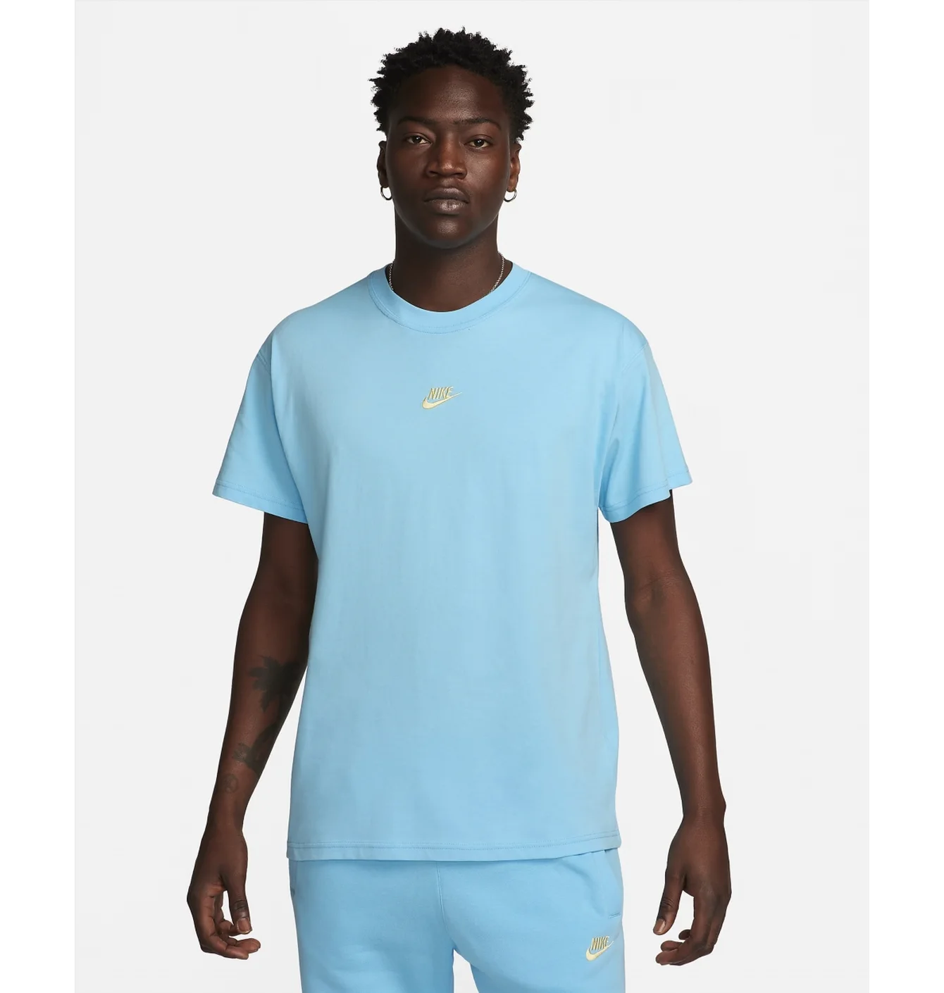 Футболка чоловіча Nike Sportswear Light Blue FJ0560-407