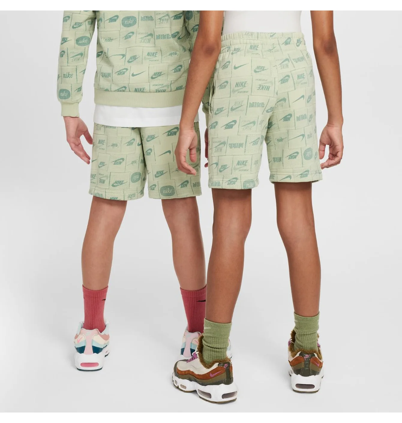 Шорти дитячі Nike Nsw Club Ft Green FN8743-371
