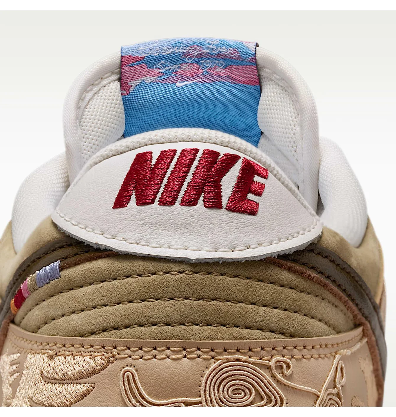 Кросівки чоловічі Nike Dunk Low “Year Of The Horse” White/Beige IQ1118-220