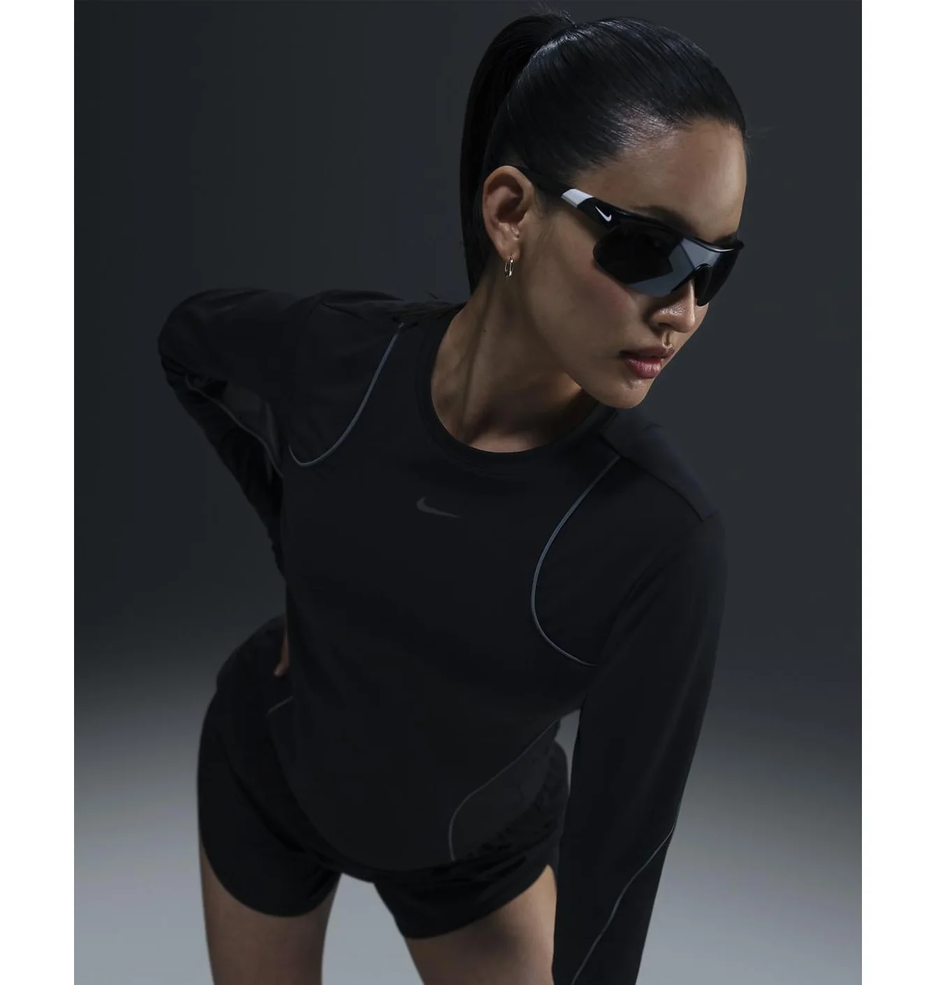 Лонгслів жіночий Nike Running Division Black FV6418-010