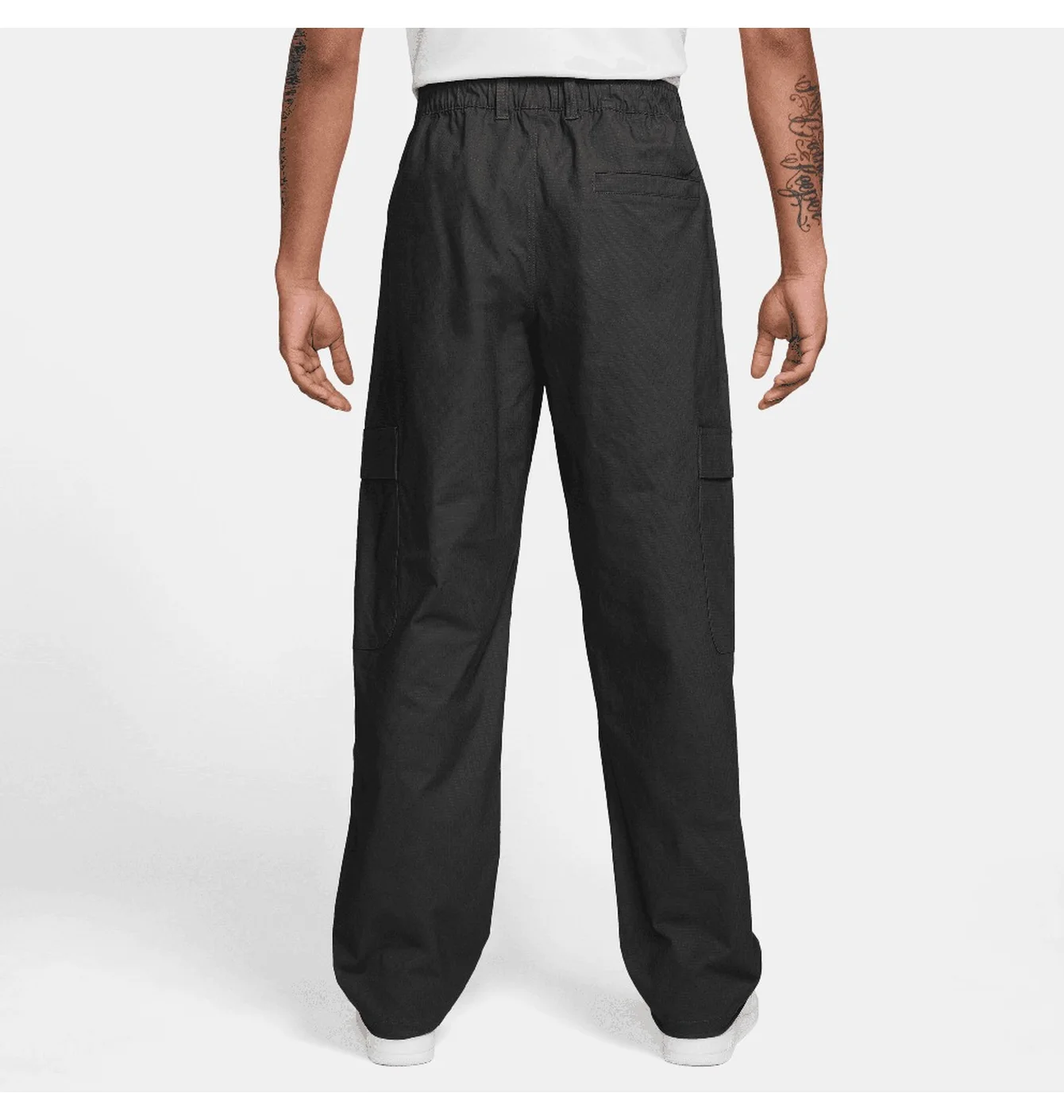 Штани чоловічі Nike Club Cargo Black HV1433-011