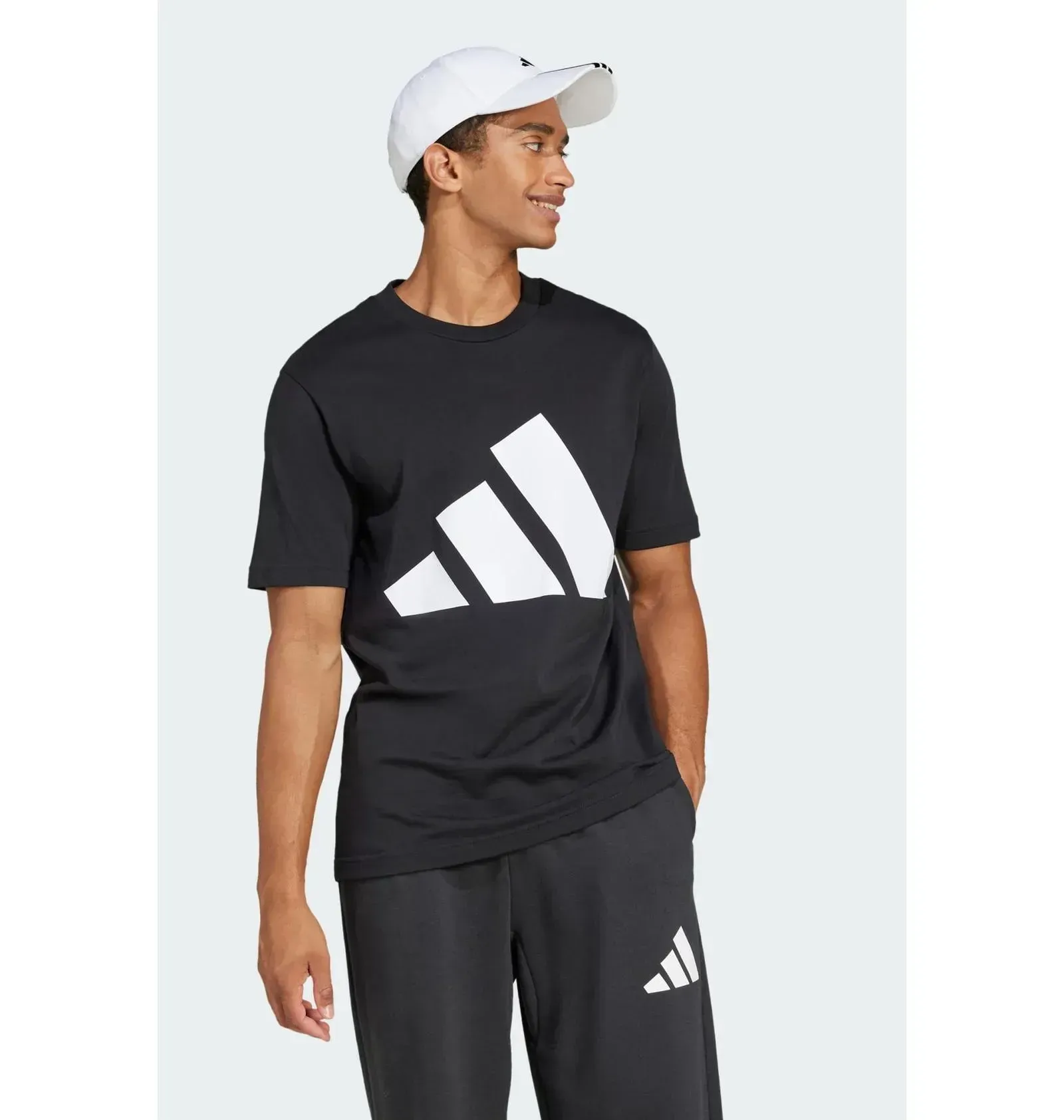 Футболка чоловіча Adidas Essentials Big Logo Black (JE8945)
