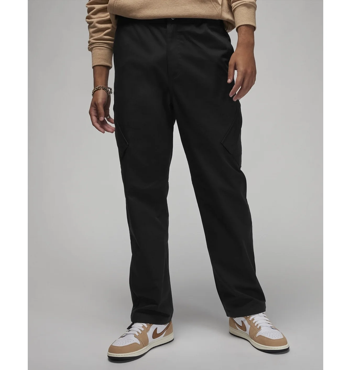 Штани чоловічі Air Jordan Essentials Chicago Pants Black FB7305-010