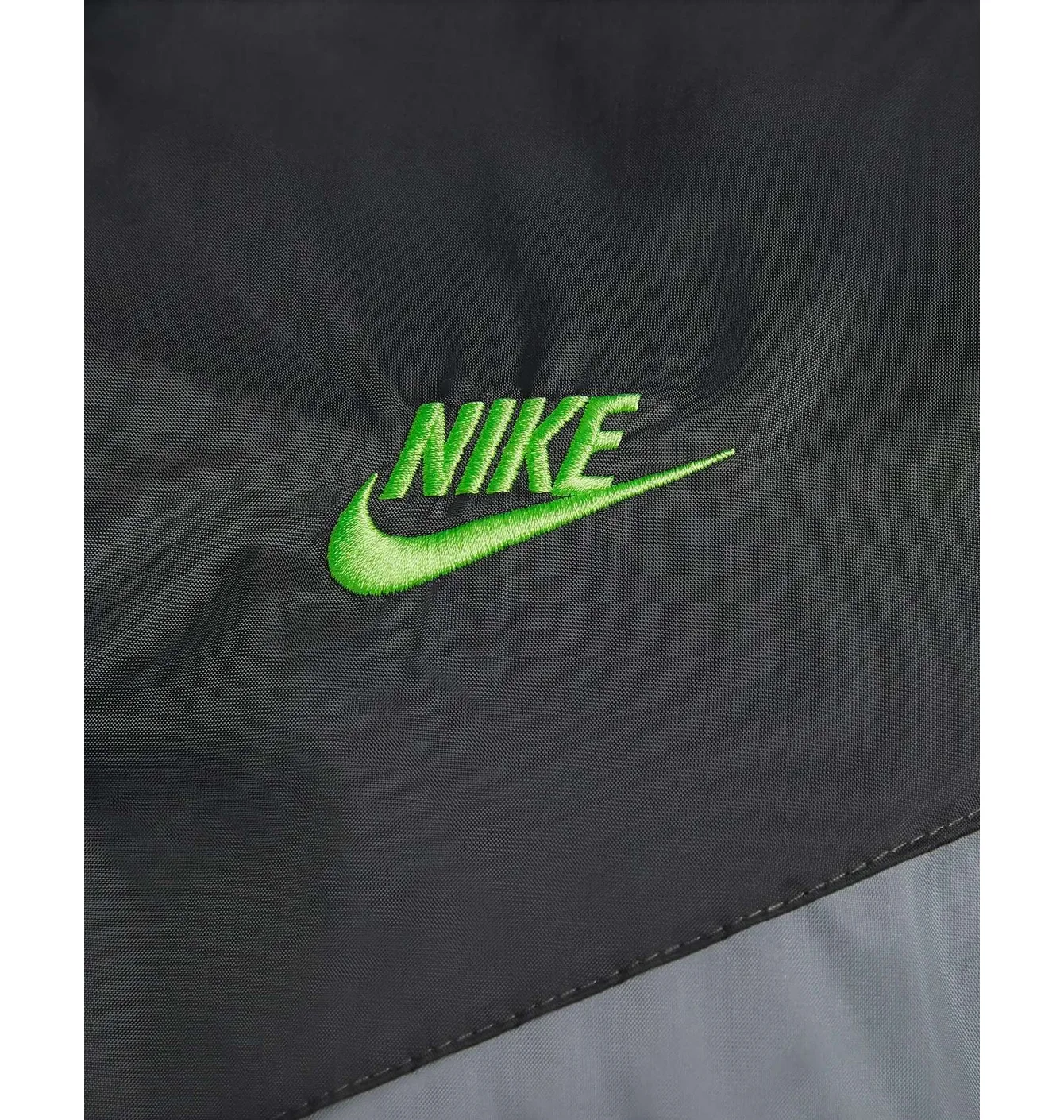 Куртка чоловіча Nike Wvn Lnd Wr Hd Jkt Grey/Green DA0001-065