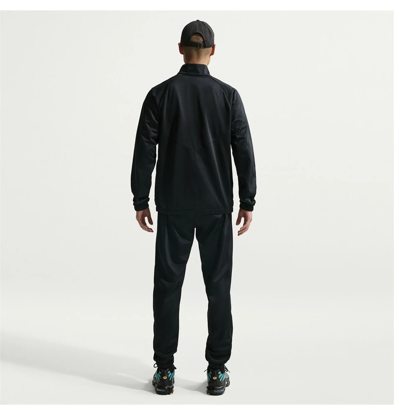 Спортивний костюм чоловічий Nike Windrunner MenS Poly-Knit Tracksuit Black IF1623-010