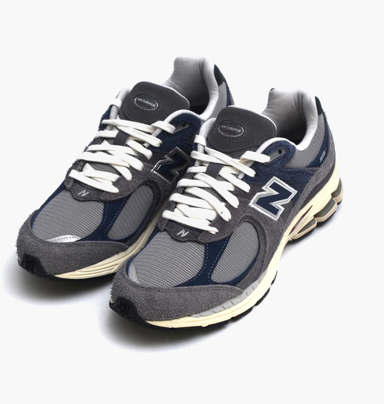 Кросівки чоловічі New Balance 2002R Grey M2002REL