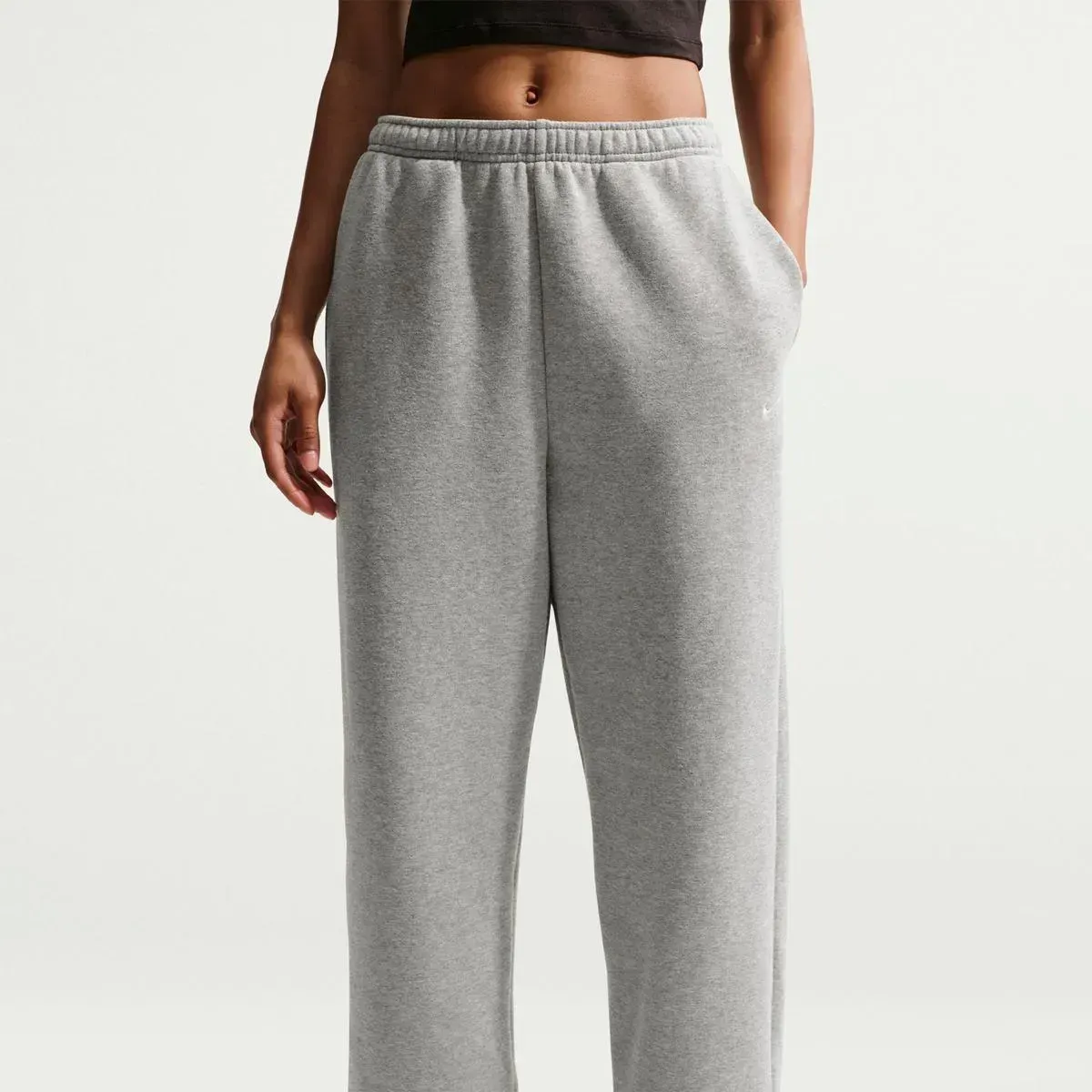 Брюки жіночі Nike Studio Fleece Medium Weight High-Rise Oversized Cuffed Pants (IM8074-063)