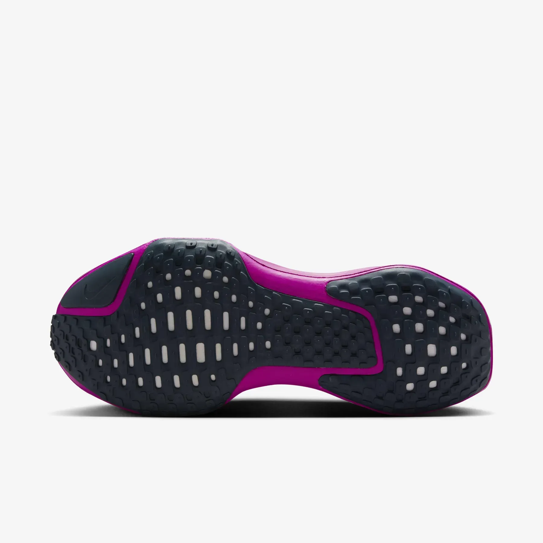 W ZOOMX INVINCIBLE RUN FK3