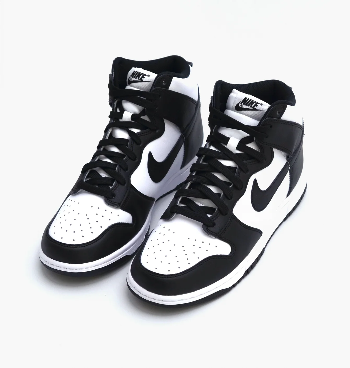 Кросівки чоловічі Nike Dunk High Black/White Dd1399-105