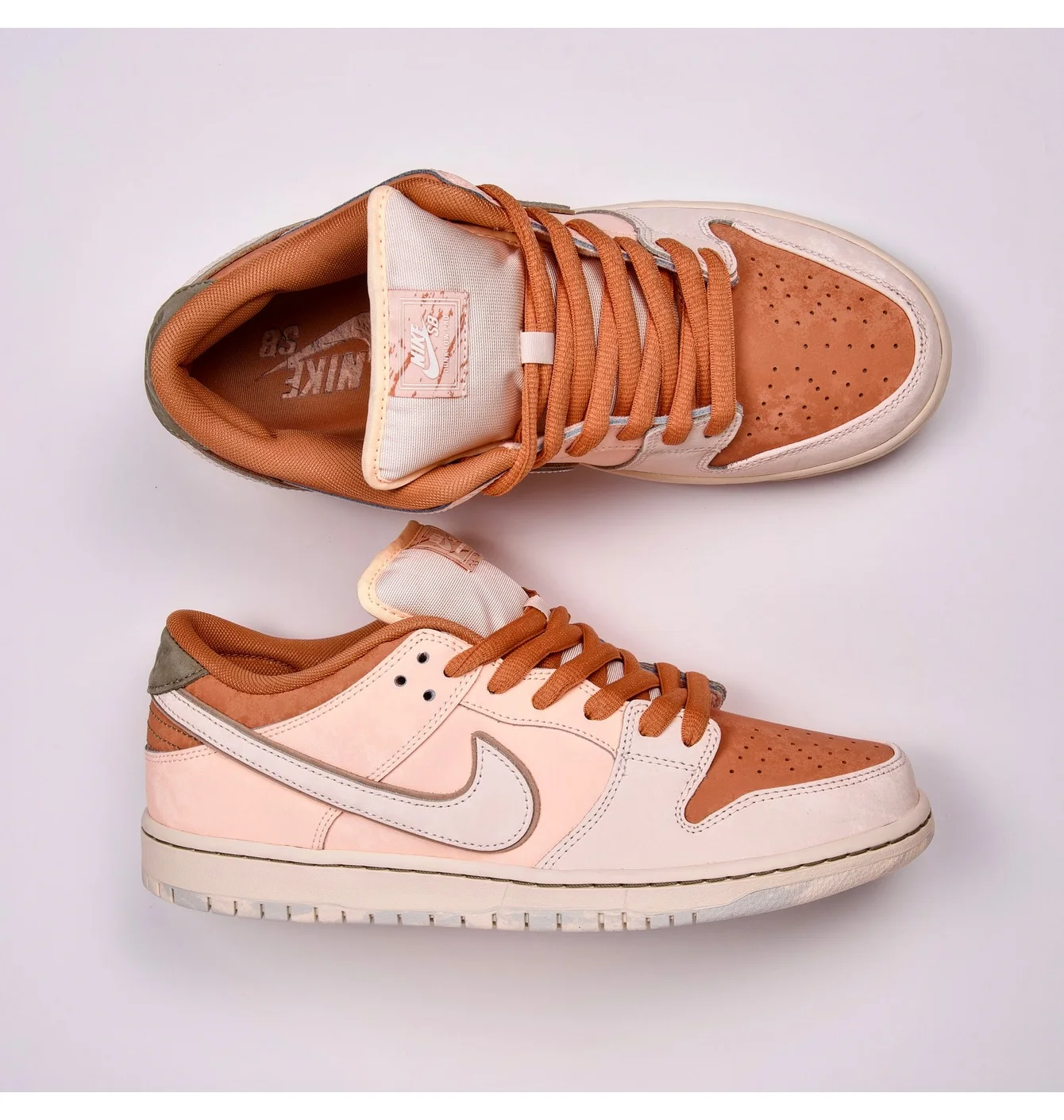 Кросівки унісекс Nike Sb Dunk Low Pro Premium Trocadero Gardens Peach FV5926-200