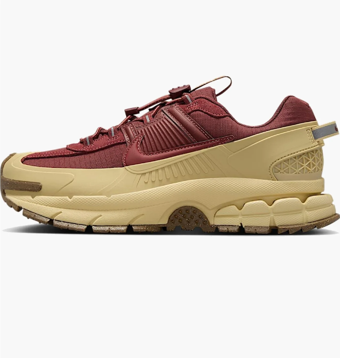Кросівки жіночі Nike Zoom Vomero Roam Team Brown/Beige HQ2181-700