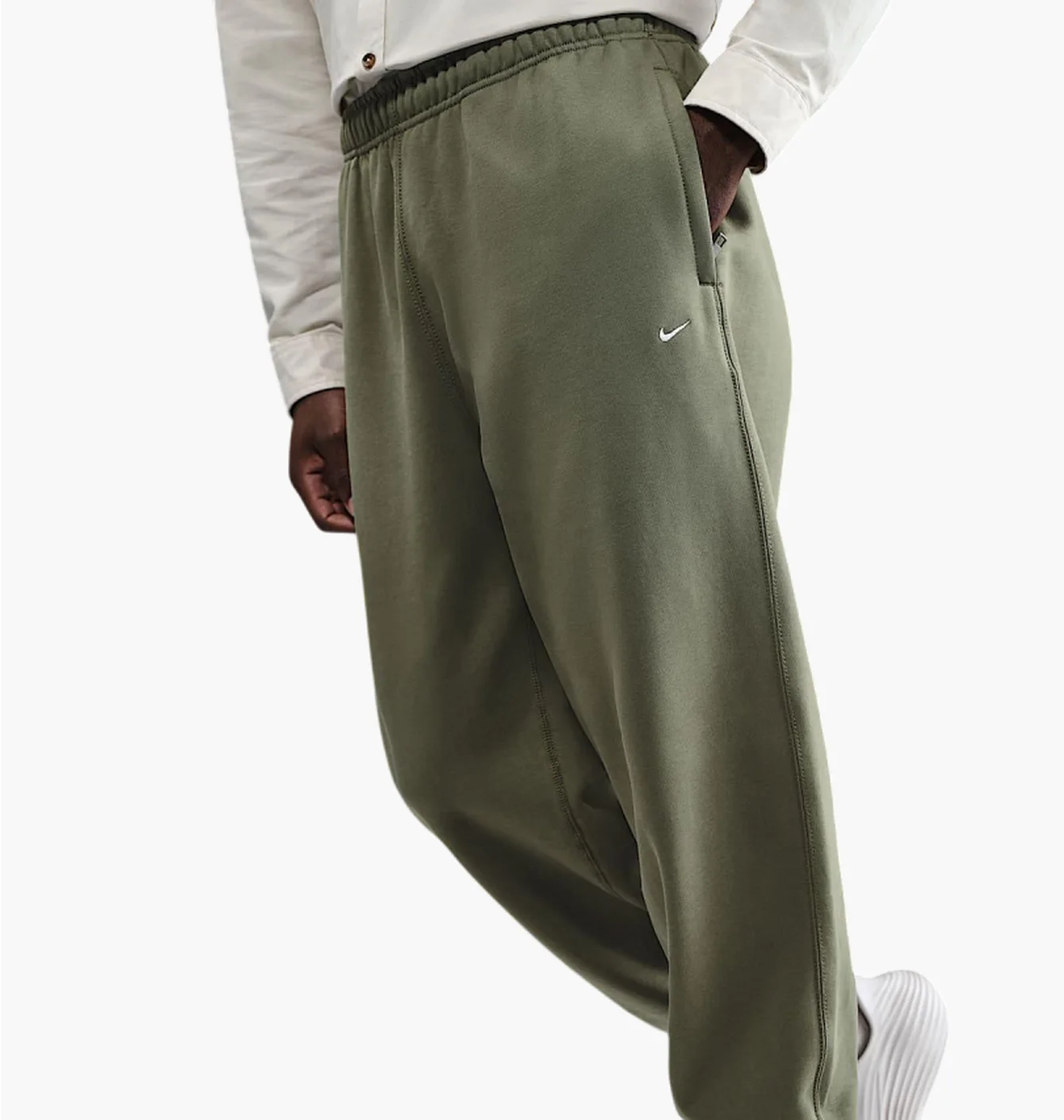 Штани чоловічі Nike Solo Swsh Olive HV1088-222