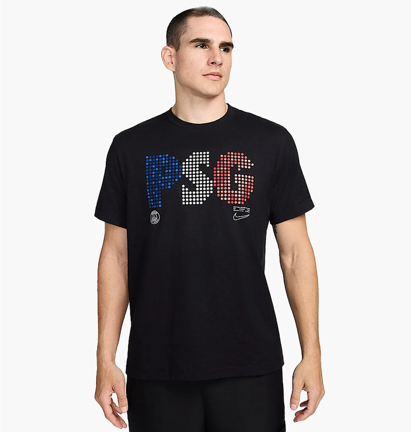 Футболка чоловіча Nike Paris Saint-Germain MenS Nike Soccer T-Shirt Black FV8637-010
