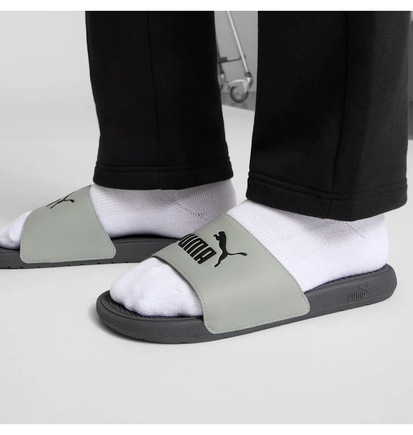 Тапочки жіночі Puma WomenS Cool Cat 2.0 Slide Sandal Grey 389110-26