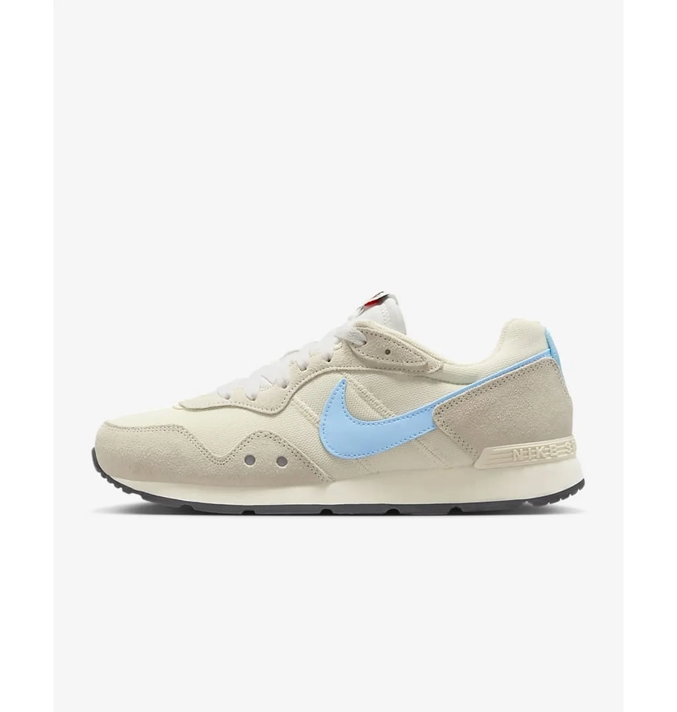 Кросівки жіночі Nike Venture Runner Beige CK2948-114